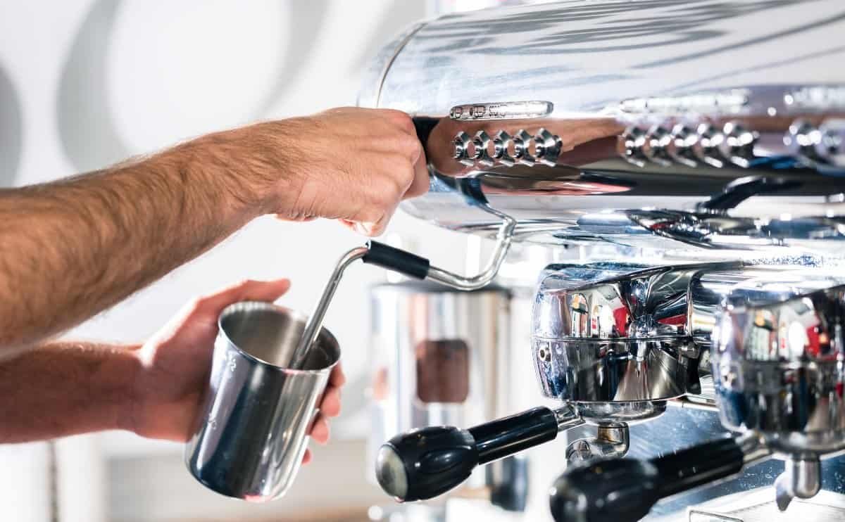 Tecnologías Innovadoras de Purificación del Agua para Restaurantes y Hoteles