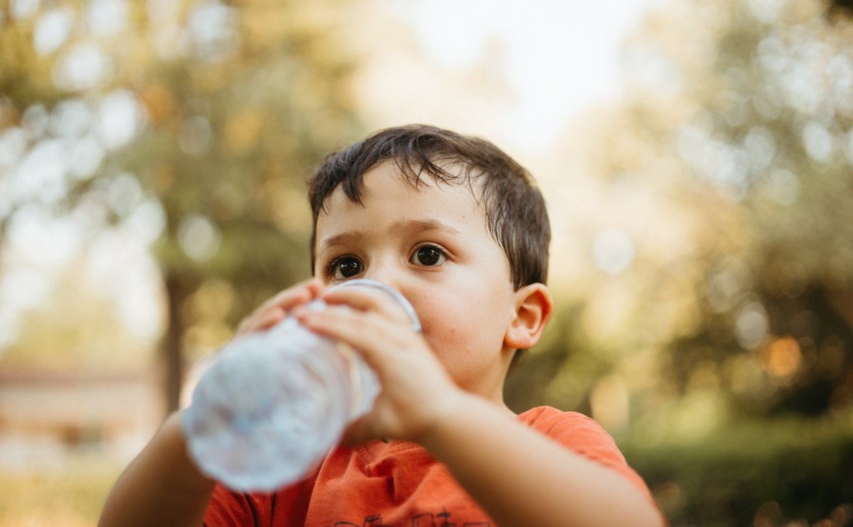 La Importancia de la Purificación del Agua en la Salud de los Niños