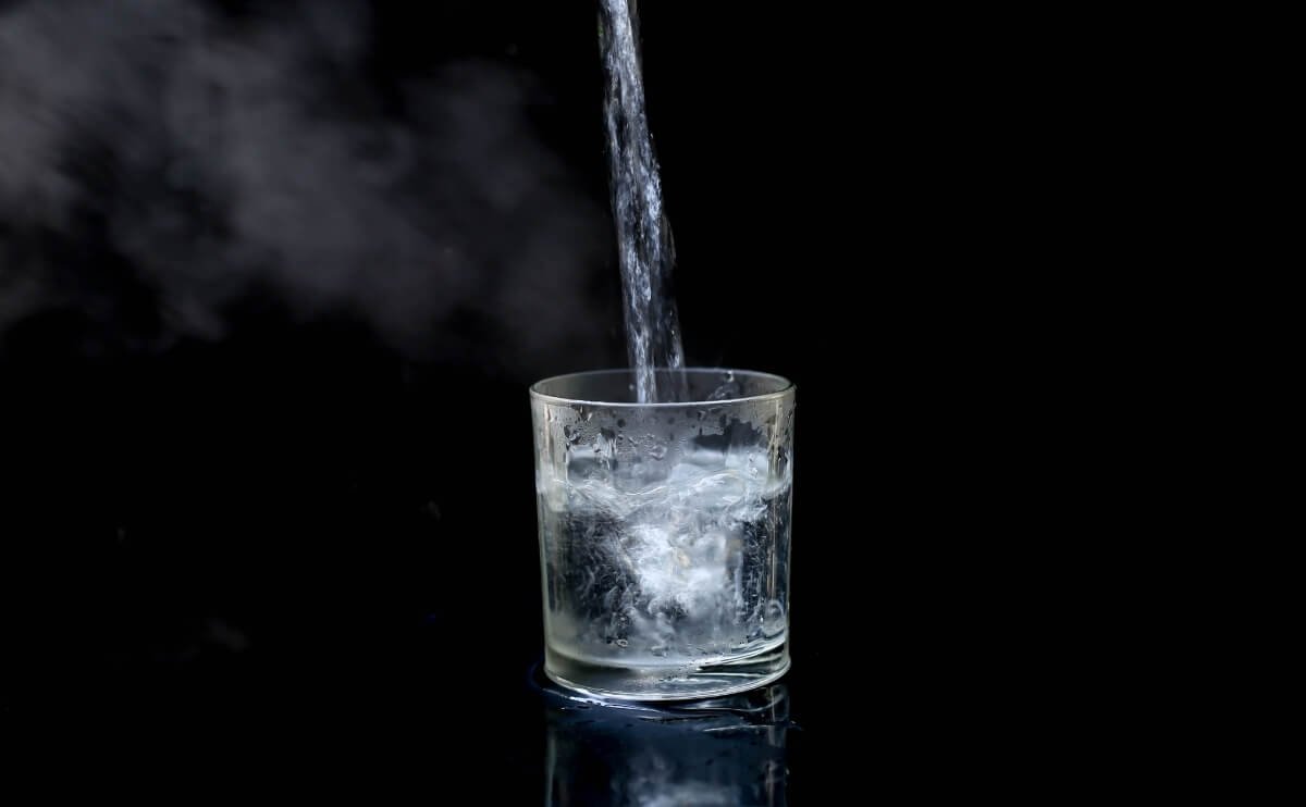 Hervir el Agua ¿Es Suficiente? Mitos y Verdades Sobre la Potabilización en el Hogar