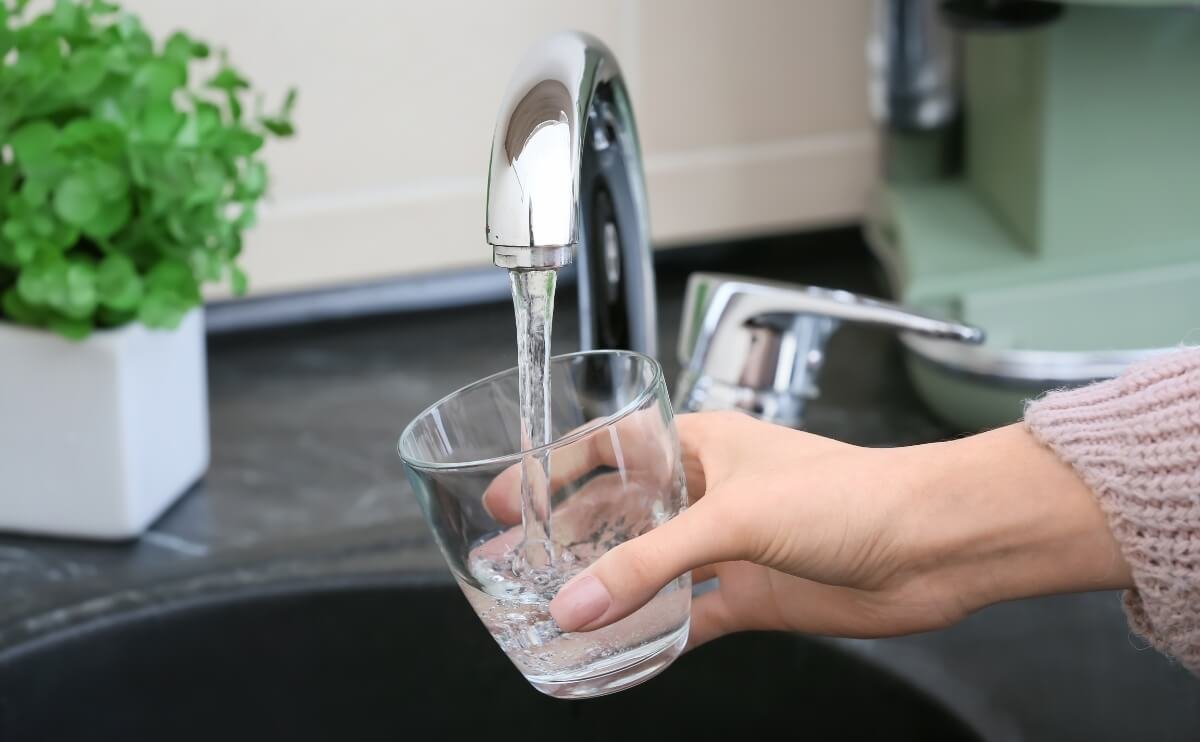Descubre Qué Hay en el Agua que Llega a Tu Hogar y Por Qué Su Calidad es Tan Importante